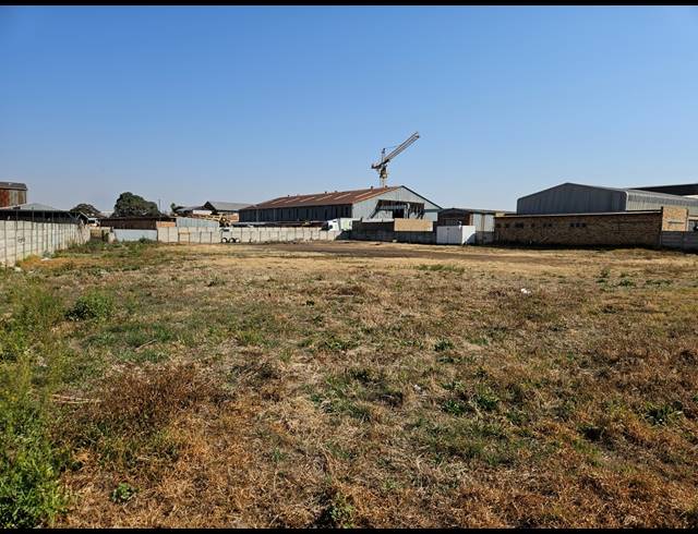 3,000M² VACANT LAND TO LET IN ELANDSFONTEIN